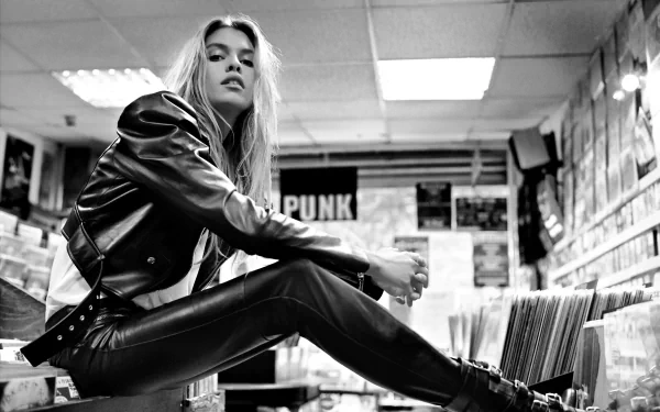 monochrome Celebrity Stella Maxwell HD Desktop Wallpaper | Background Image