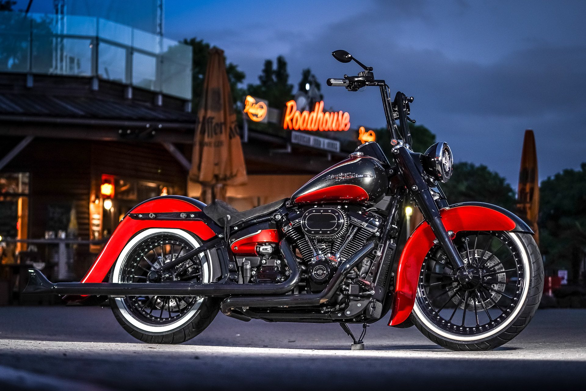 Red Wing customized Thunderbike Harley-Davidson Heritage by Ben Ott