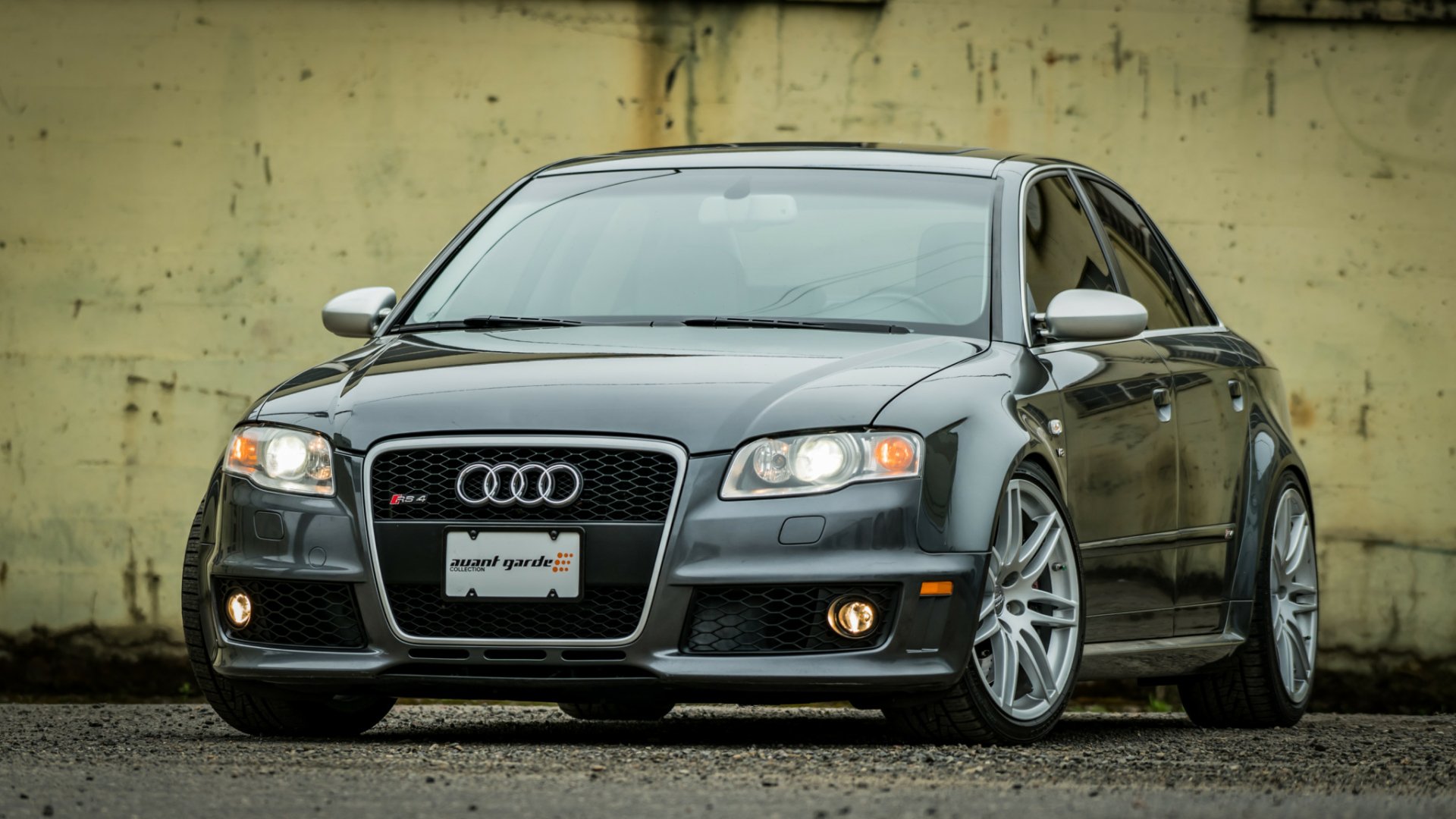 2007 Audi RS4  Fond d cran HD Arri re Plan 2048x1152 