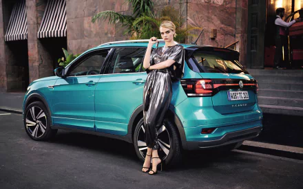  Cara Delevingne for VOLKSWAGEN