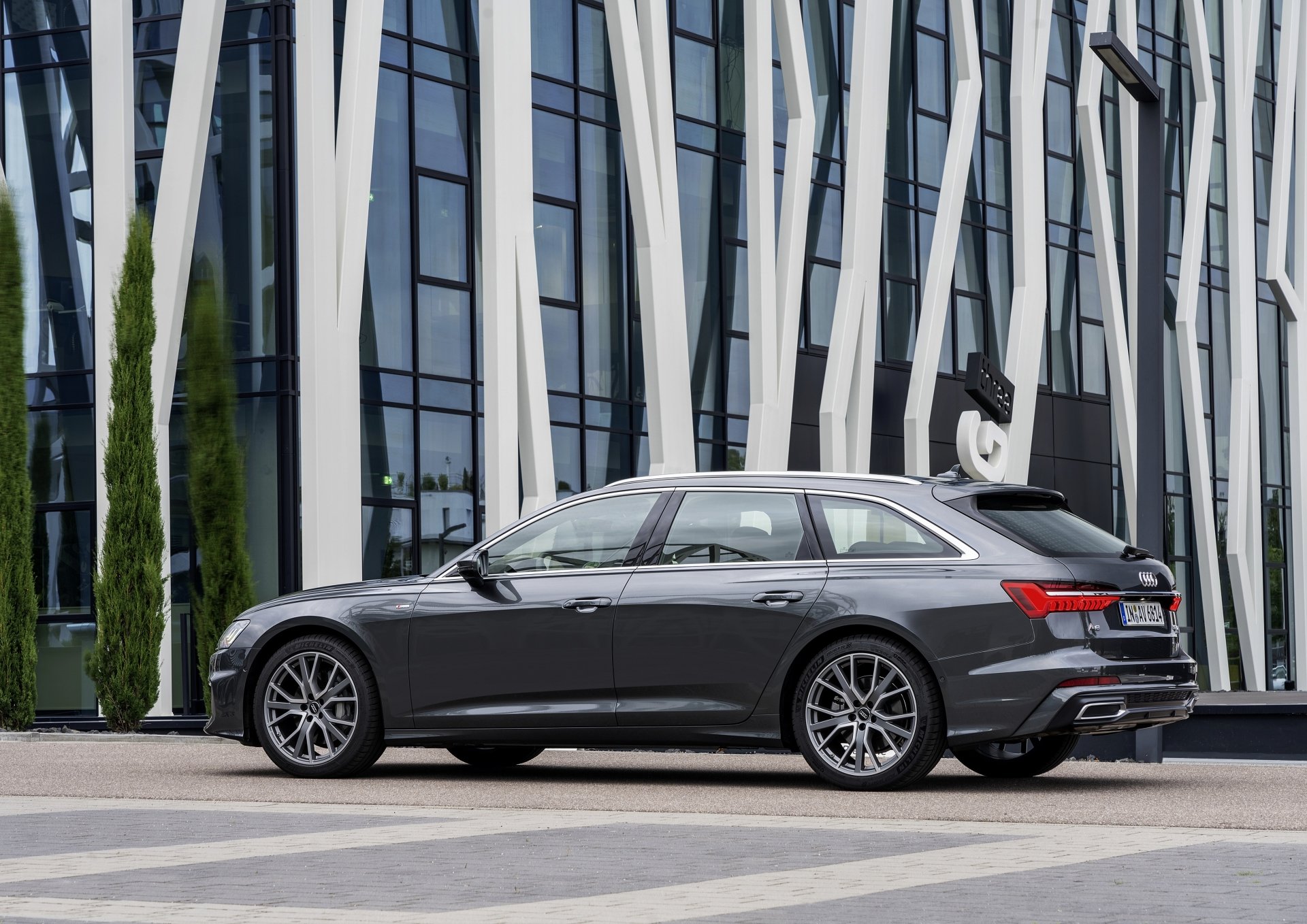 Download Silver Car Car Audi Vehicle Audi A6 Avant 4k Ultra HD Wallpaper