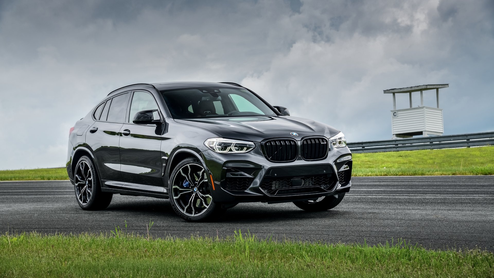 Download SUV Black Car Car BMW Vehicle BMW X4 4k Ultra HD Wallpaper