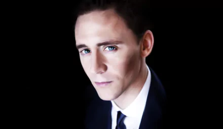 Celebrity Tom Hiddleston HD Desktop Wallpaper | Background Image