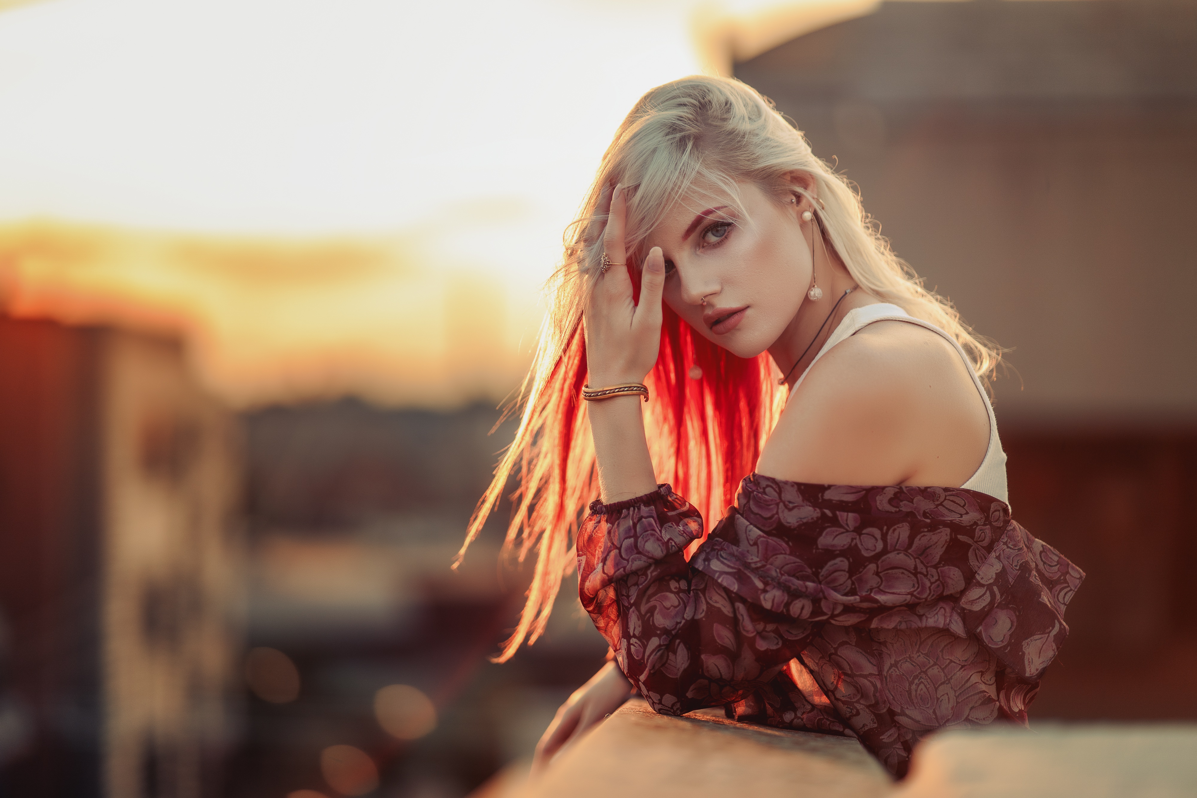 Download Depth Of Field Blue Eyes Blonde Woman Model 4k Ultra HD Wallpaper