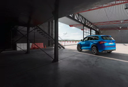 compact car SUV car Skoda vehicle Skoda Karoq HD Desktop Wallpaper | Background Image