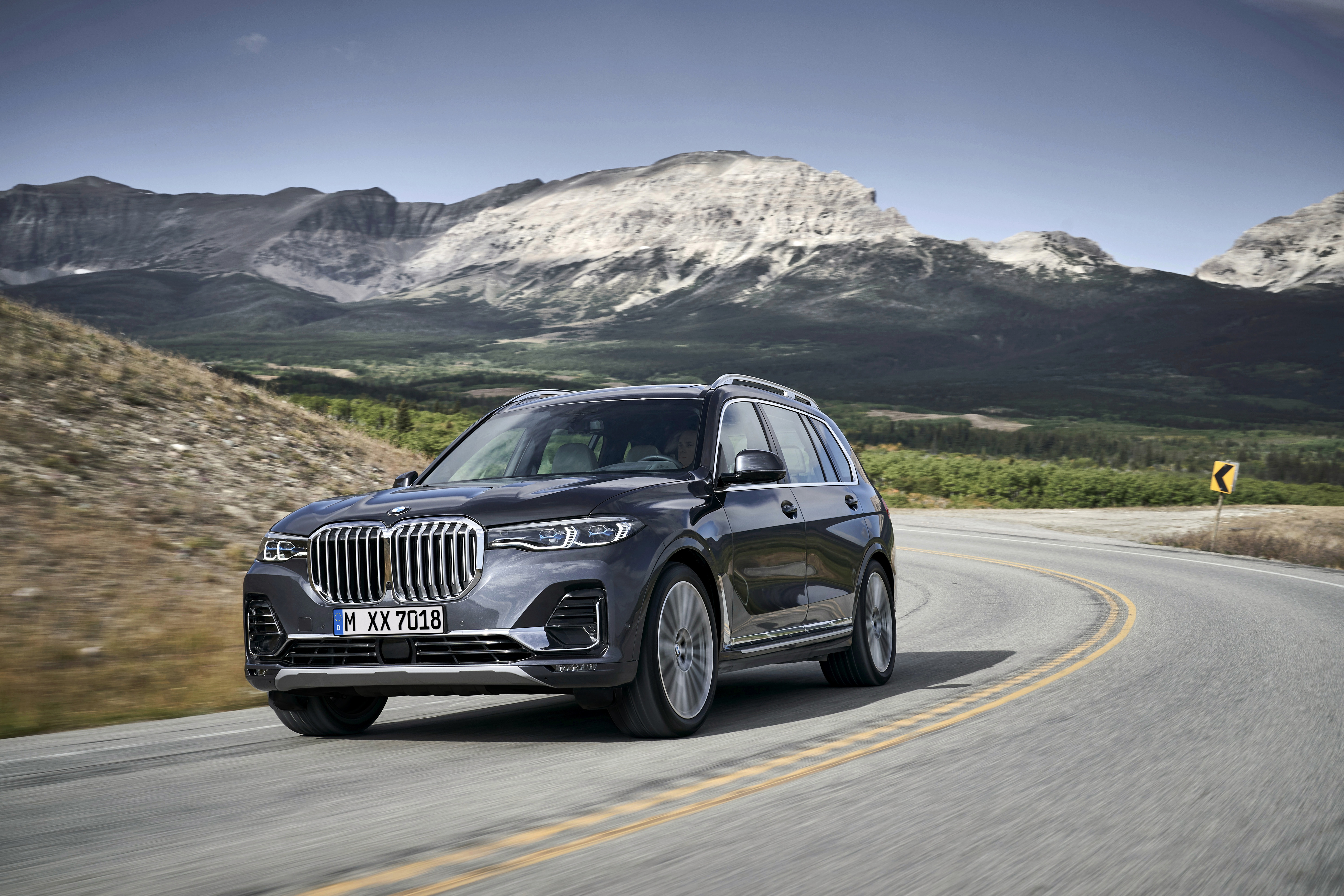 Bmw x7 wallpaper