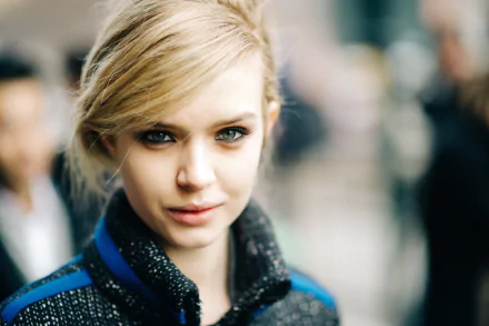 depth of field blonde blue eyes face Dutch model Celebrity Josephine Skriver HD Desktop Wallpaper | Background Image