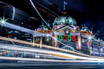  Flinders Street Railway Station by Matt Zhang