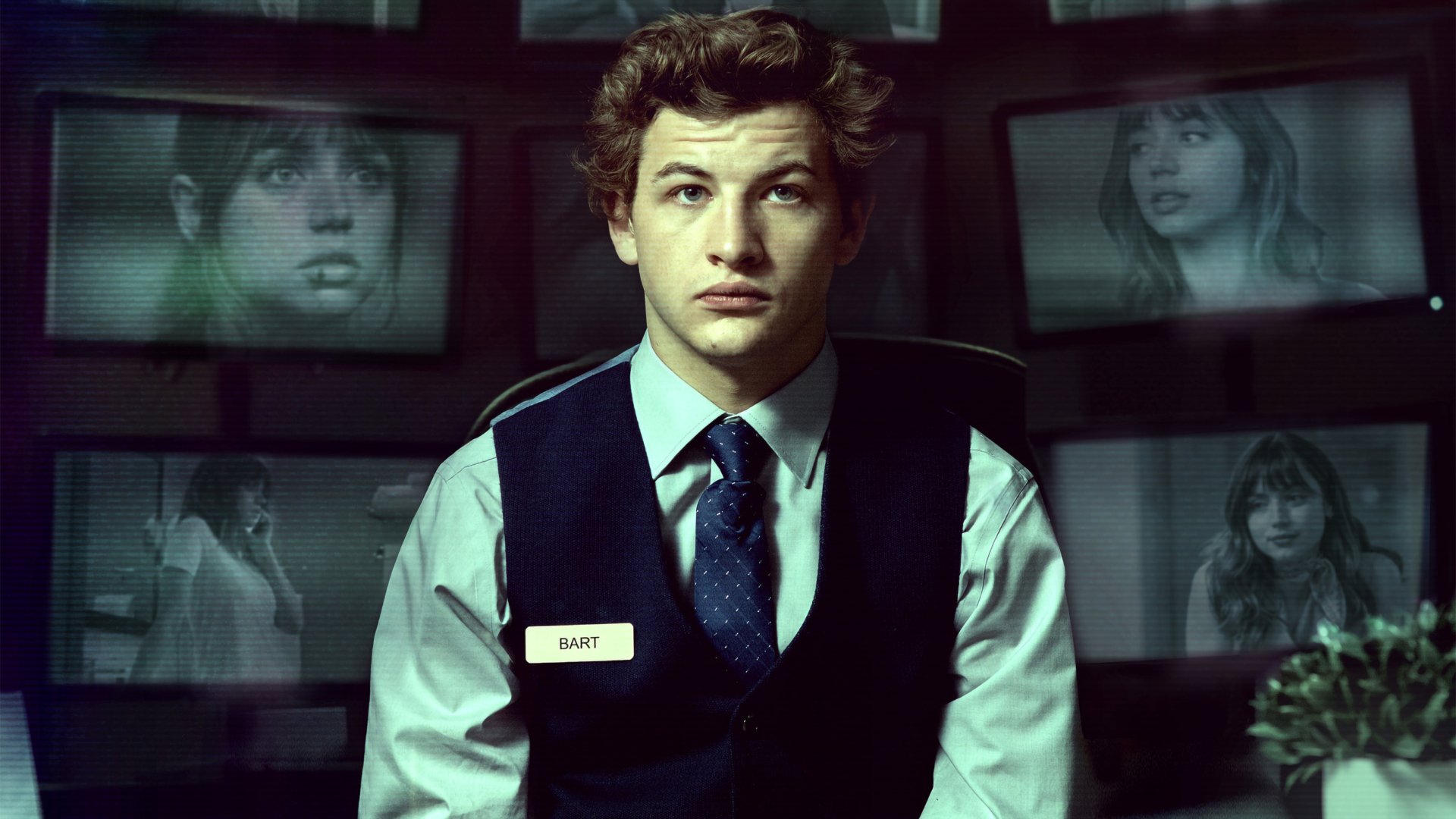 Download Tye Sheridan Ana De Armas The Night Clerk (2020) Movie 4k Ultra HD Wallpaper