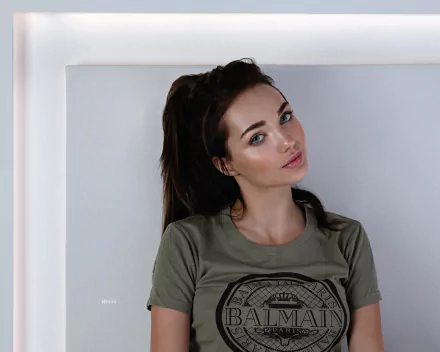 ponytail lipstick blue eyes black hair woman model HD Desktop Wallpaper | Background Image