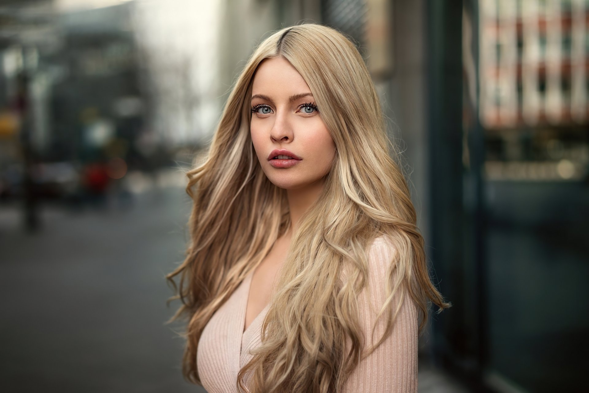 Download Hair Depth Of Field Blue Eyes Blonde Woman Model 4k Ultra Hd Wallpaper By Martin Kühn