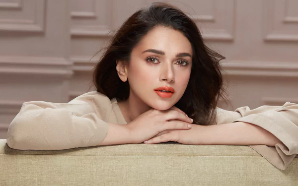 lipstick face Bollywood actress Indian brunette Celebrity Aditi Rao Hydari HD Desktop Wallpaper | Background Image