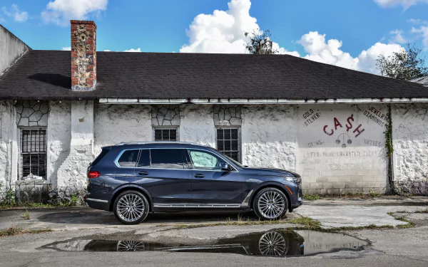 SUV car BMW vehicle BMW X7 HD Desktop Wallpaper | Background Image