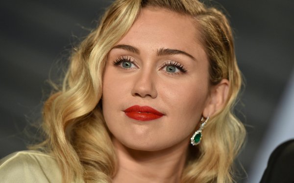 Music Miley Cyrus Singer Blonde HD Wallpaper | Background Image