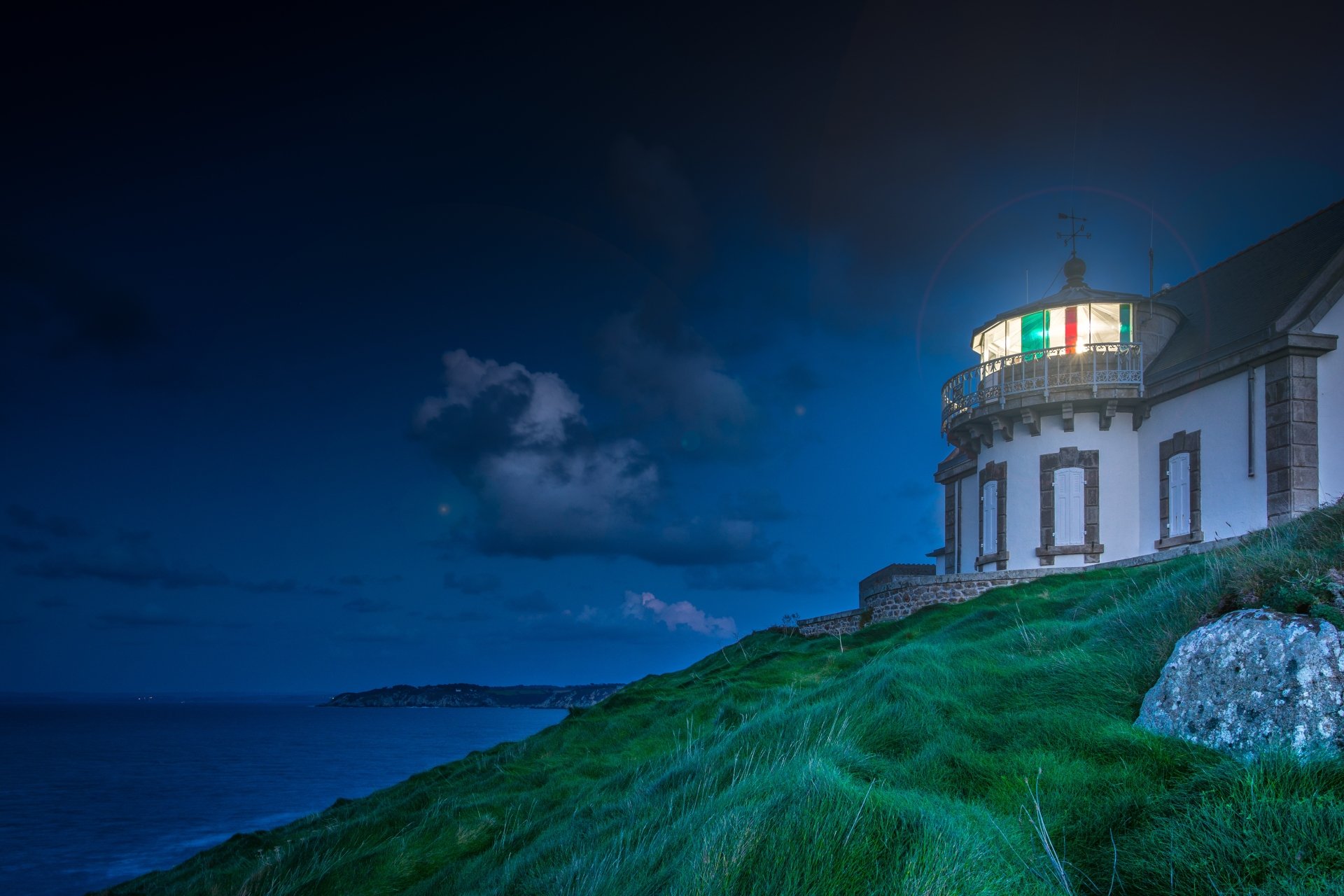 Download Sea Man Made Lighthouse 4k Ultra HD Wallpaper | 5940x3960 ...