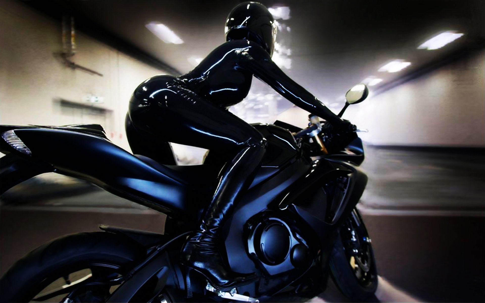 Download Woman Girls And Motorcycles Hd Wallpaper