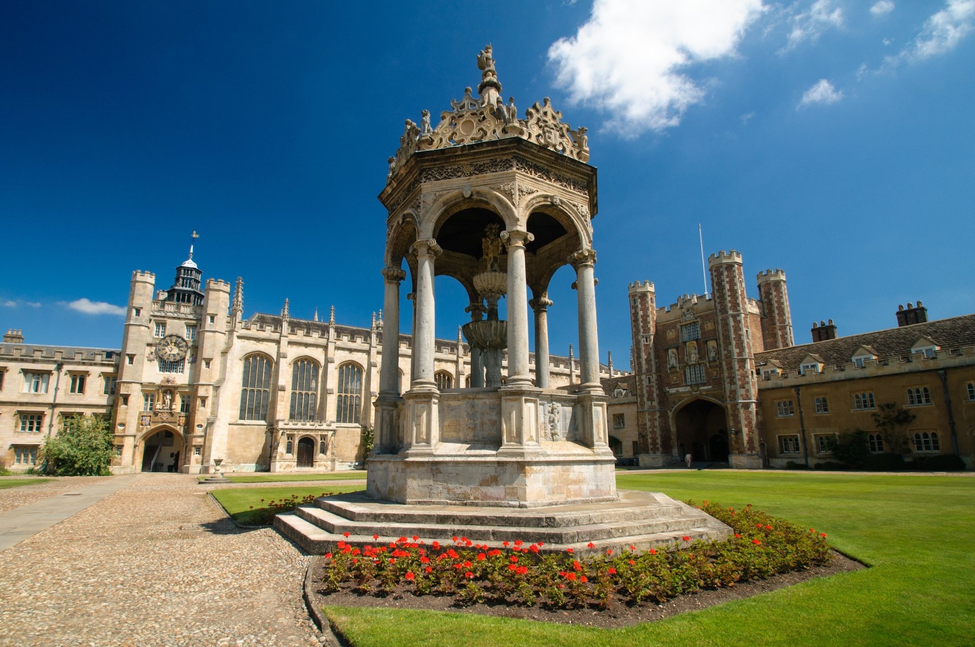 Download Cambridge England Man Made Fountain HD Wallpaper