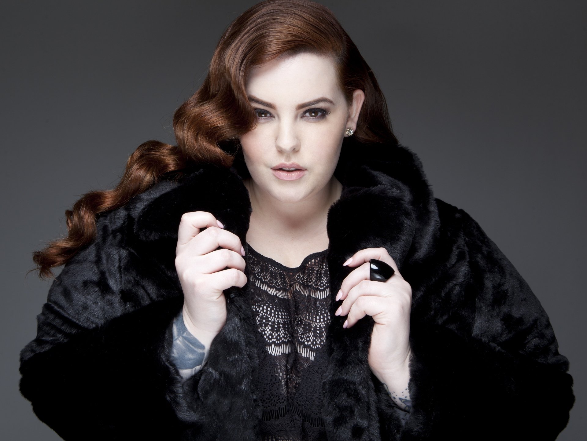 Download Redhead Model Celebrity Tess Holliday Hd Wallpaper