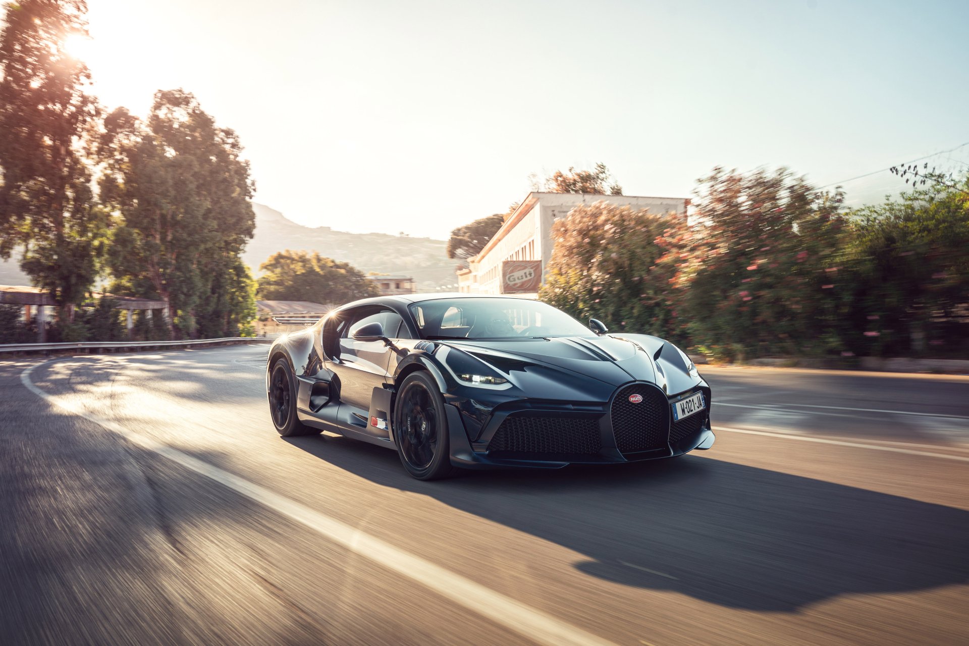 Download Supercar Black Car Car Bugatti Vehicle Bugatti Divo 4k Ultra HD Wallpaper