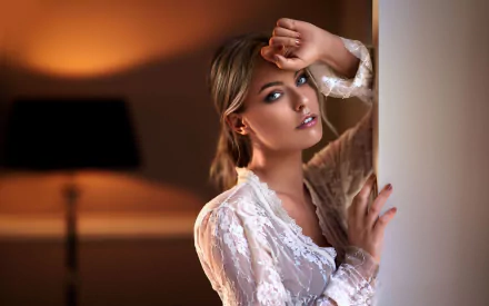 woman model HD Desktop Wallpaper | Background Image