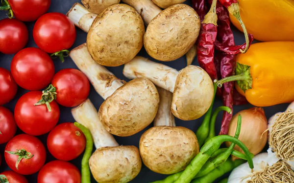garlic tomato vegetable pepper onion mushroom food HD Desktop Wallpaper | Background Image