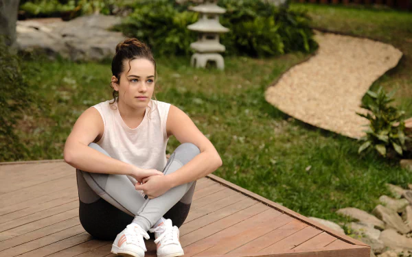 Mary Mouser Samantha LaRusso TV Show Cobra Kai HD Desktop Wallpaper | Background Image