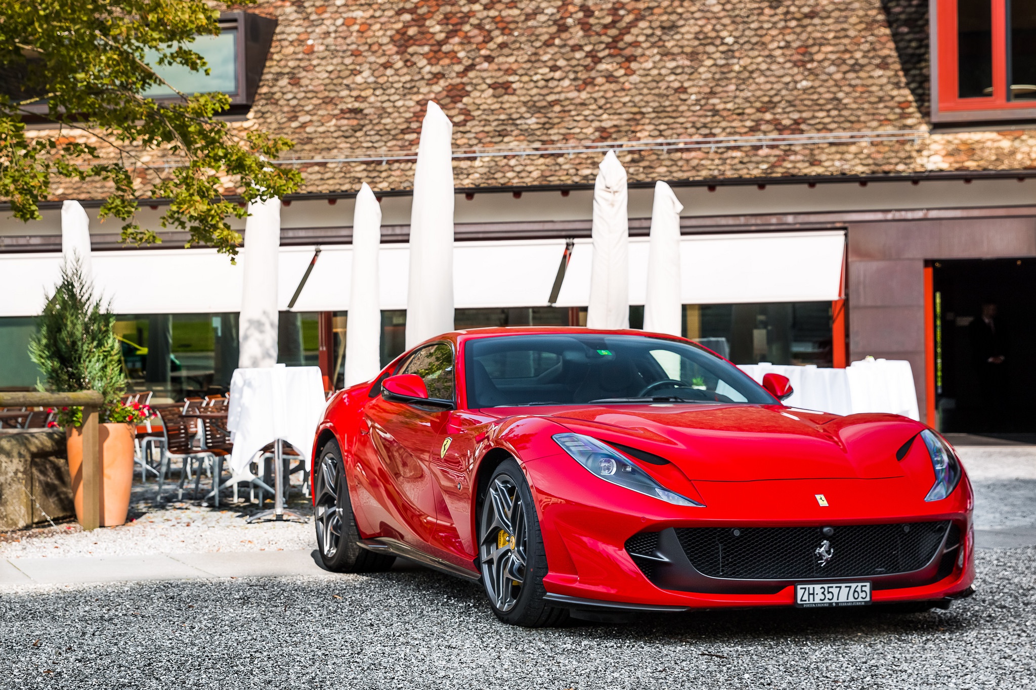 Ferrari 812 superfast фото