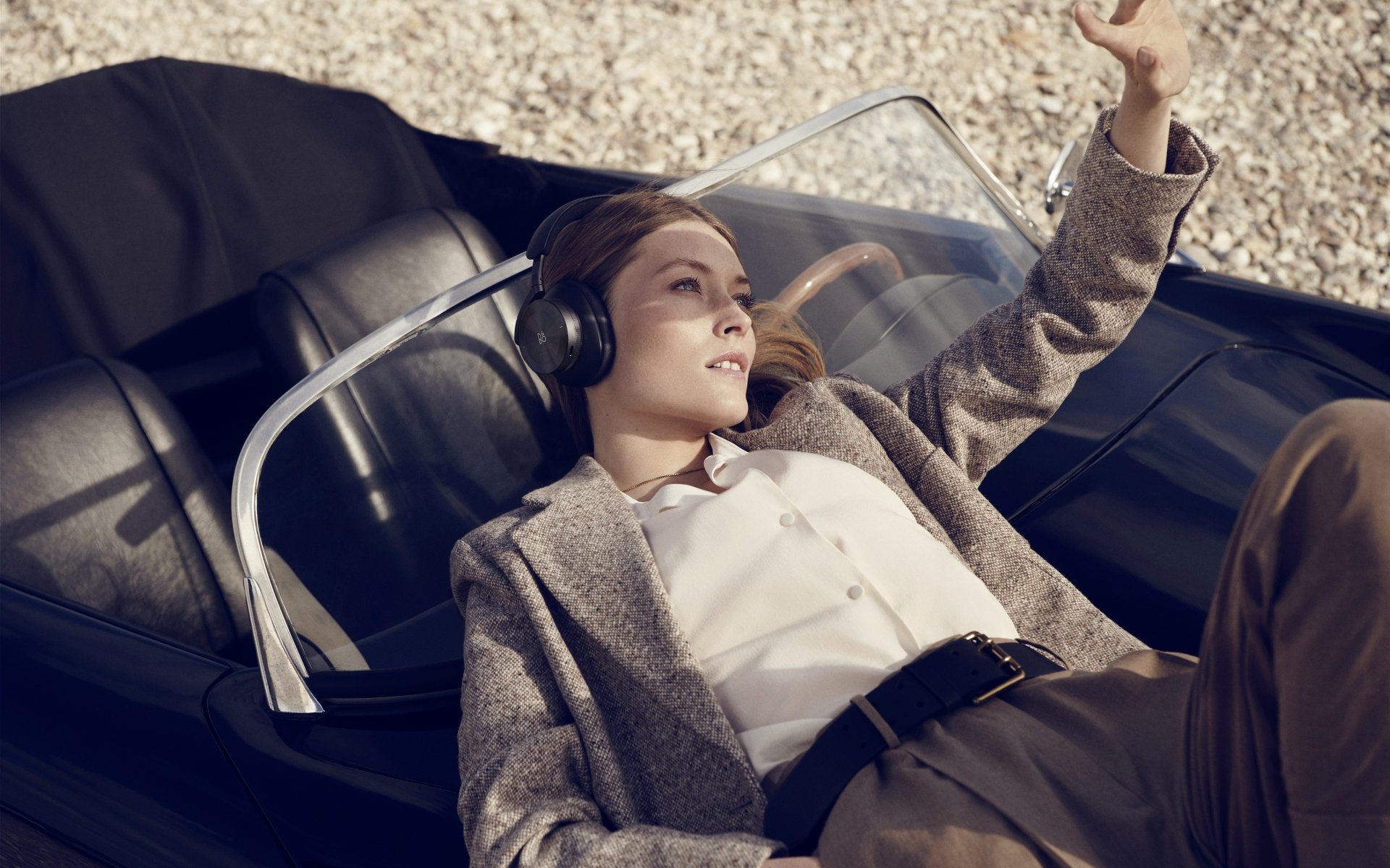 Download Headphones Redhead Woman Model 8k Ultra HD Wallpaper