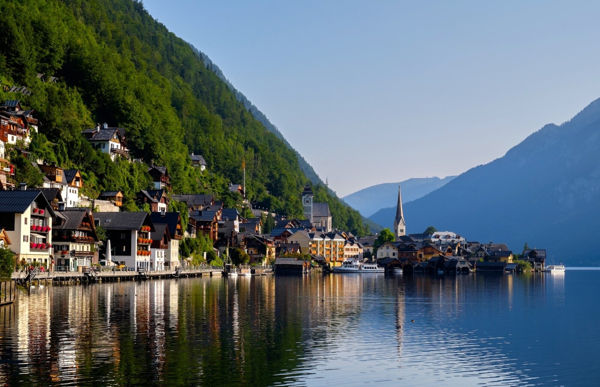 Hallstatt Reflections — Austrian Alpine Lake Village (HD Wallpaper ...