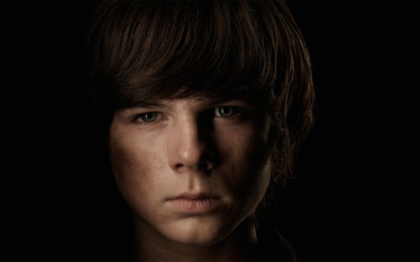Celebrity Chandler Riggs Actor Face HD Wallpaper | Background Image