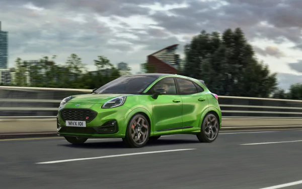 compact car SUV green car car Ford vehicle Ford Puma ST HD Desktop Wallpaper | Background Image