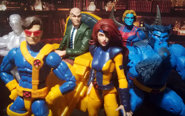 figurine Hank McCoy Professor X Bobby Drake Beast (Marvel Comics) Scott Summers X-Men Warren Worthington III Archangel (Marvel Comics) Iceman (Marvel Comics) Cyclops (Marvel Comics) Charles Xavier Jean Grey man made toy HD Desktop Wallpaper | Background Image