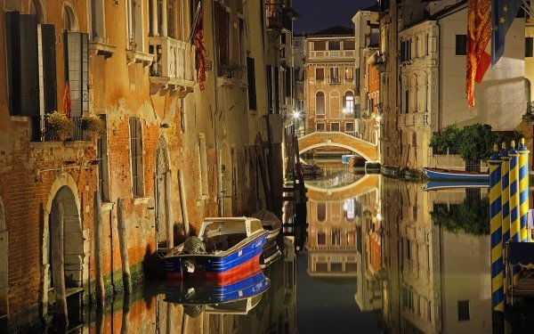 Man Made Venice Cities Italy Bridge Light House Canal HD Wallpaper | Background Image