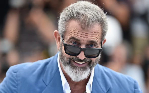 sunglasses face actor smile Celebrity Mel Gibson HD Desktop Wallpaper | Background Image