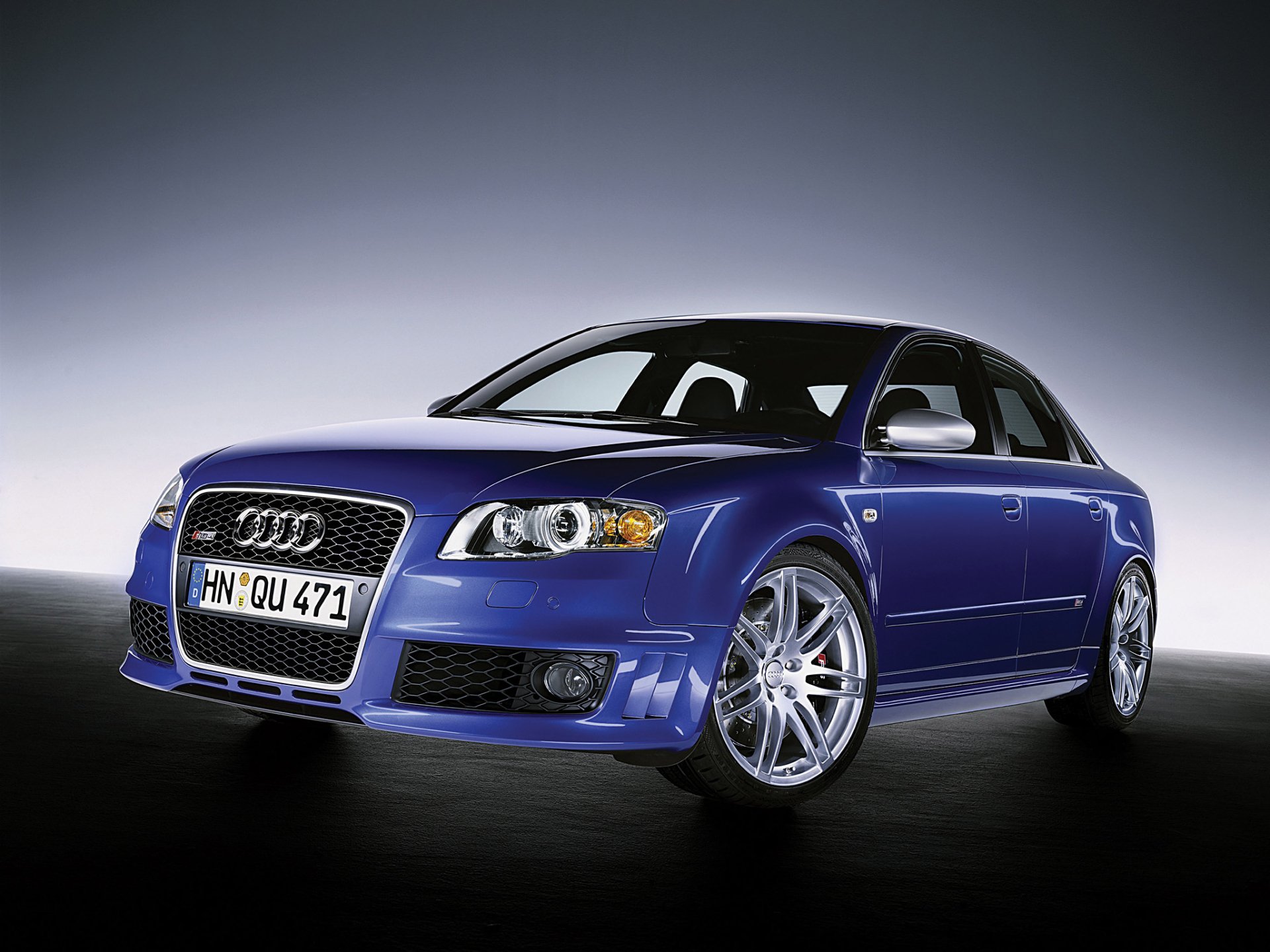 2005 Audi RS4  Fond d cran HD Arri re Plan 2048x1536 