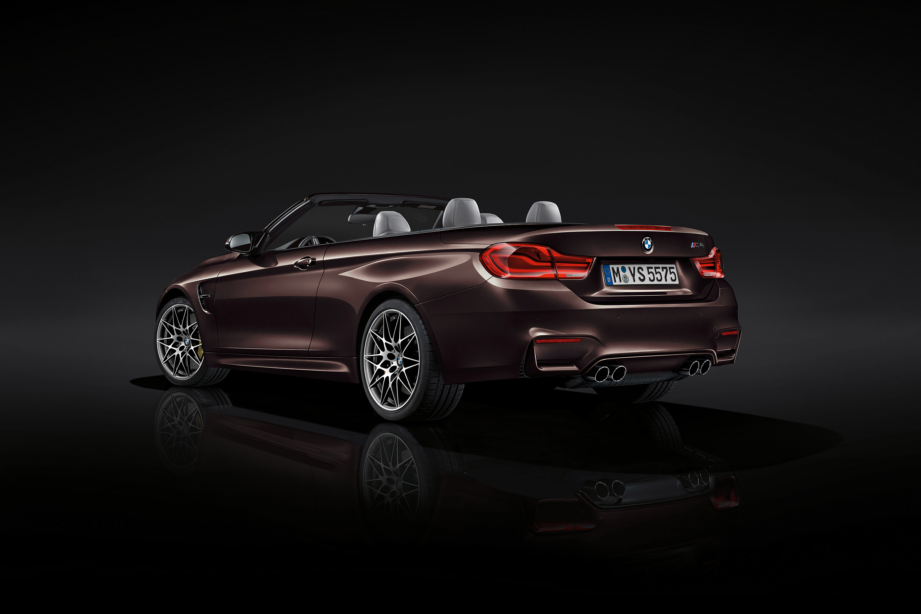 Vehicles BMW M4 Convertible HD Wallpaper | Background Image