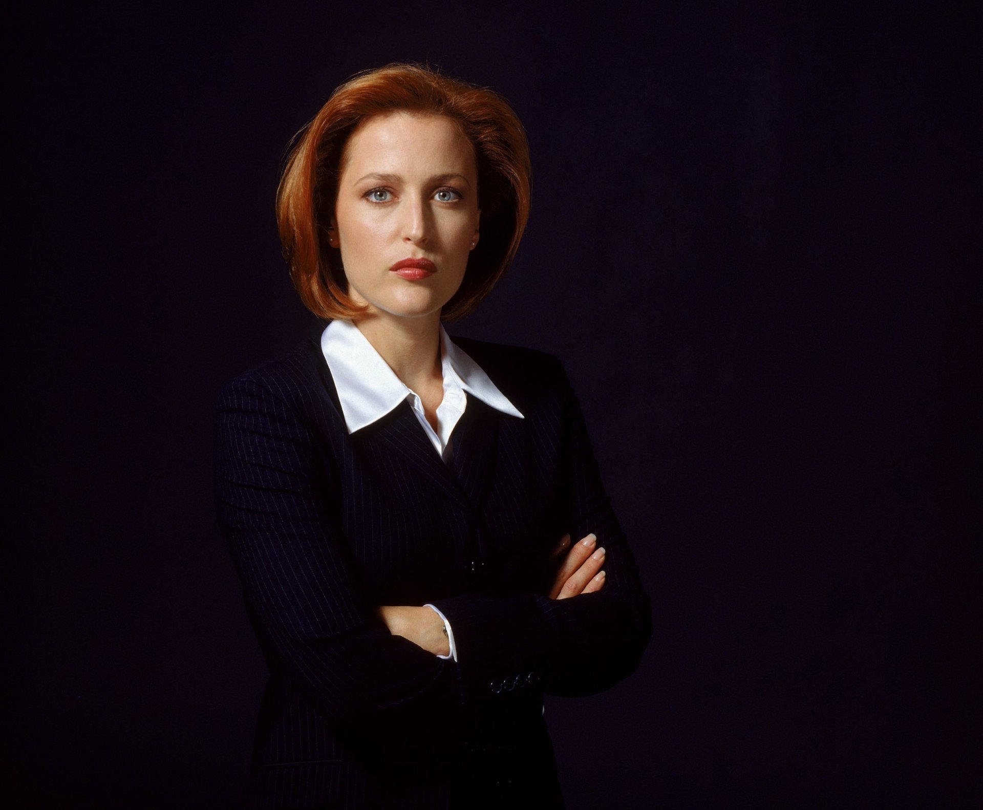 Download Dana Scully Gillian Anderson TV Show The X-Files HD Wallpaper