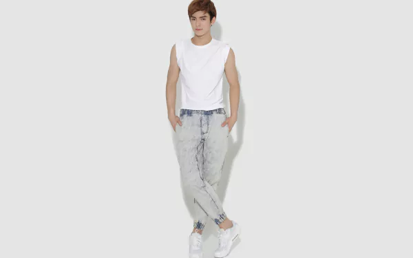 Celebrity Wang Hao Xuan HD Desktop Wallpaper | Background Image