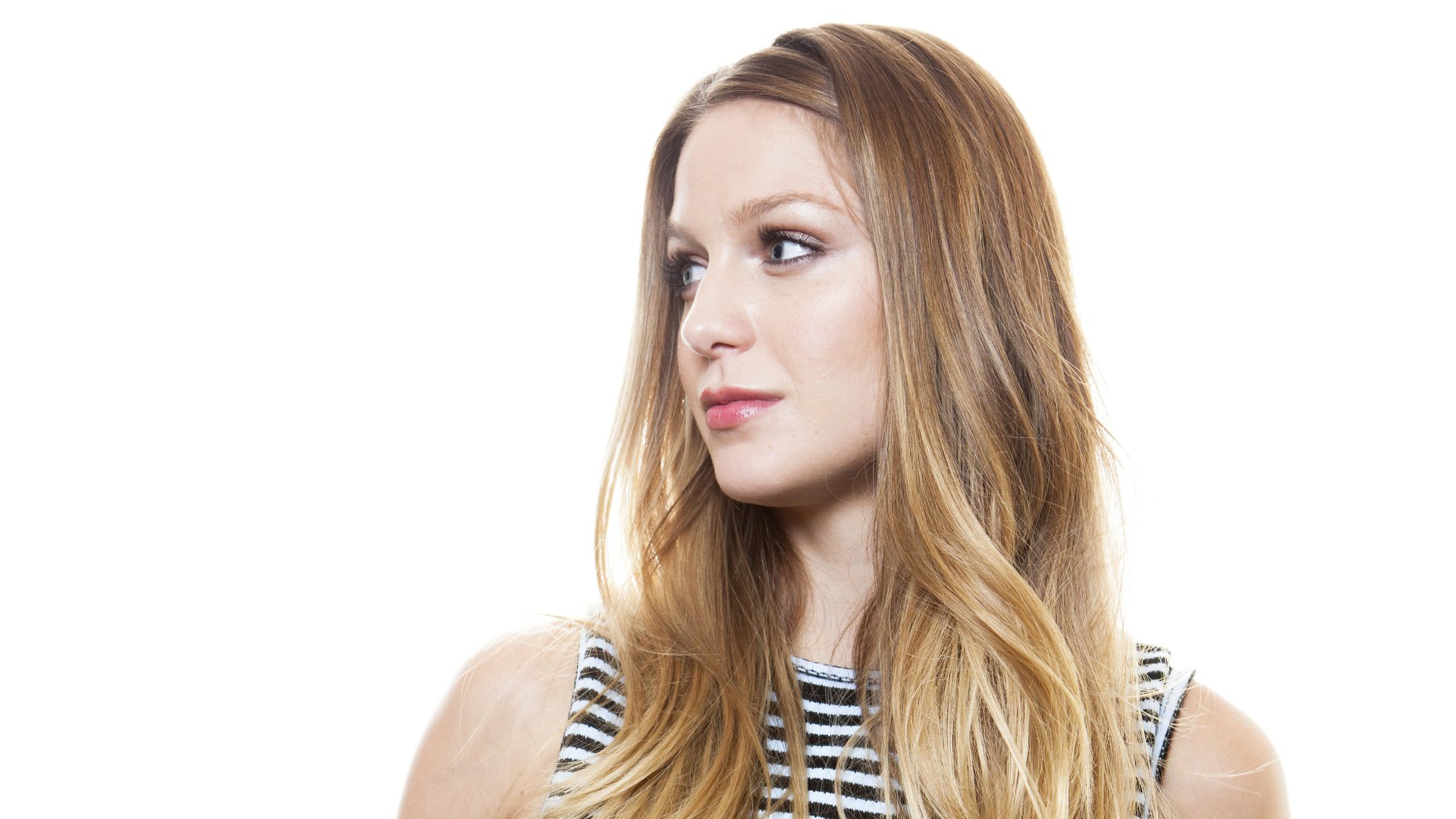 Download American Blonde Actress Celebrity Melissa Benoist 4k Ultra HD Wallpaper