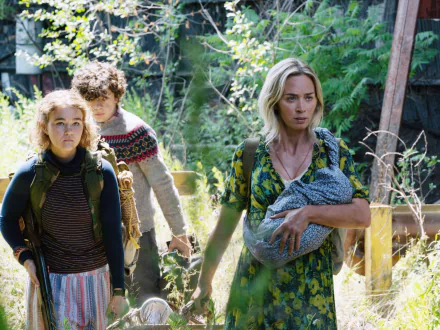 Regan Abbott Evelyn Abbott Marcus Abbott Millicent Simmonds Noah Jupe Emily Blunt movie A Quiet Place Part II HD Desktop Wallpaper | Background Image