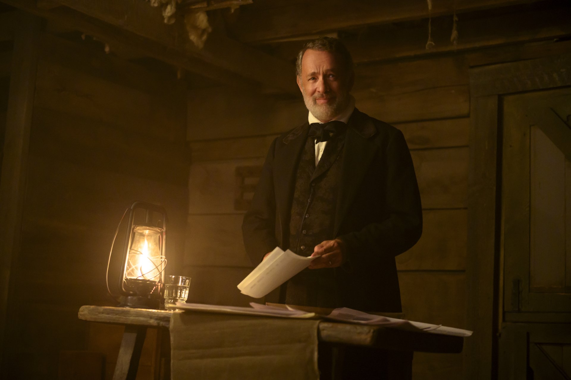 Download Tom Hanks Movie News Of The World HD Wallpaper