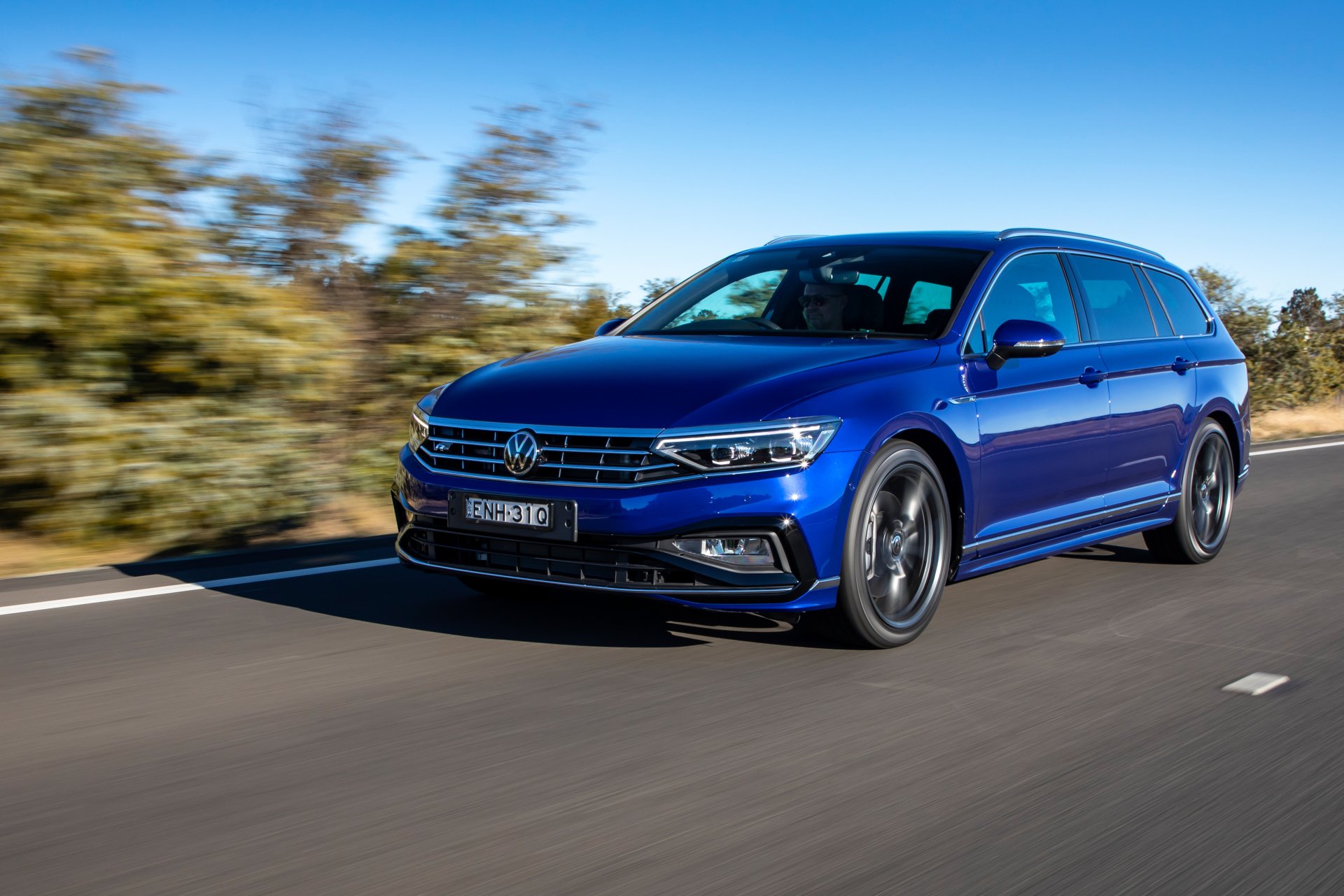 Download Volkswagen Passat Vehicle Volkswagen Passat R-Line 4k Ultra HD ...