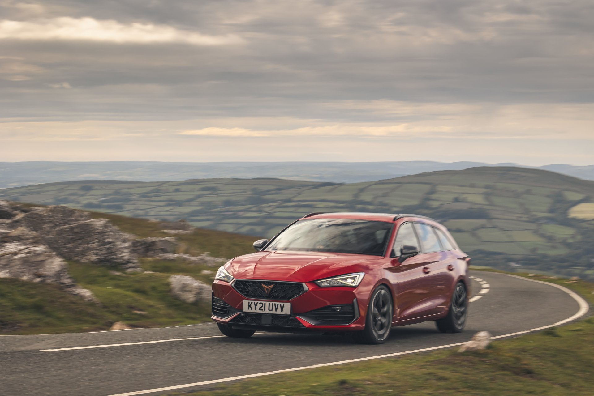 Download Cupra Leon Vehicle Cupra Leon 4Drive 4k Ultra HD Wallpaper