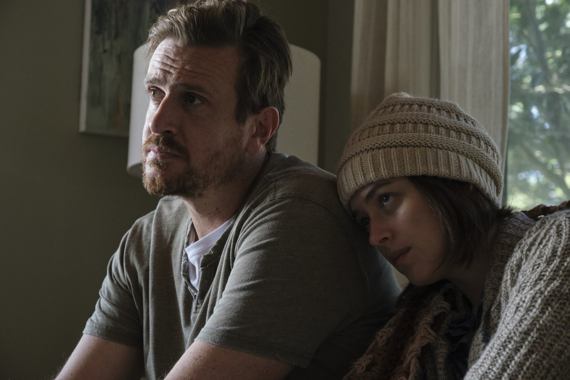 Download Dakota Johnson Jason Segel Movie Our Friend HD Wallpaper
