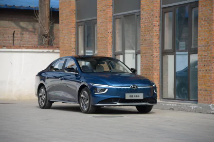  2021 Hyundai Mistra EV