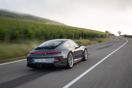  2021 Porsche 911 GT3 Touring MT Worldwide (992)