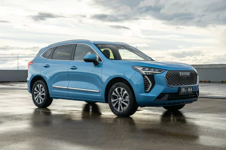 SUV vehicle Haval Jolion HD Desktop Wallpaper | Background Image