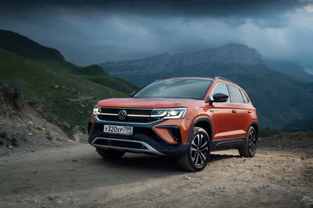  Orange 2021 Volkswagen Taos "JOY!" 4MOTION