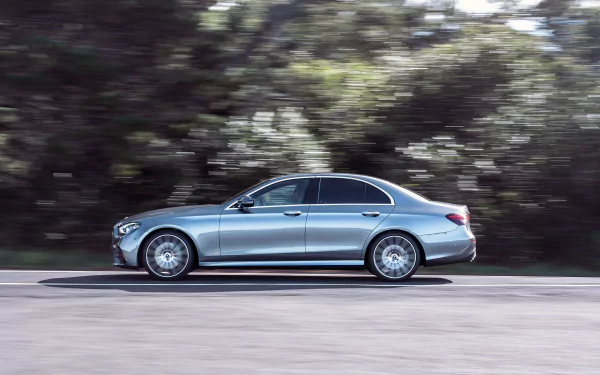  Silver Mercedes-Benz E 350 AMG Line