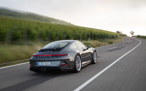  2021 Porsche 911 GT3 Touring MT Worldwide (992)